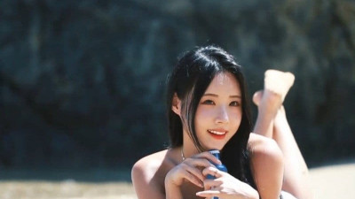 ㅇㅎ)화보 촬영중 오하빈 한뼘 수영복
